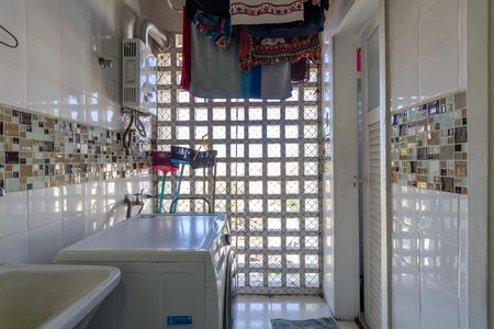 Apartamento à venda com 72m², 2 quartos e 1 vaga Apartamento à venda com 72m², 2 quartos e 1 vagaÁrea de Serviço