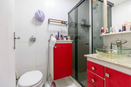 Apartamento à venda com 72m², 2 quartos e 1 vaga Apartamento à venda com 72m², 2 quartos e 1 vagaBanheiro
