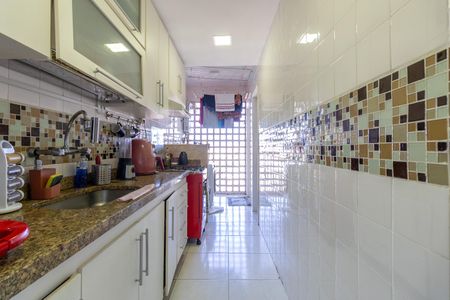 Apartamento à venda com 72m², 2 quartos e 1 vaga Apartamento à venda com 72m², 2 quartos e 1 vagaCozinha
