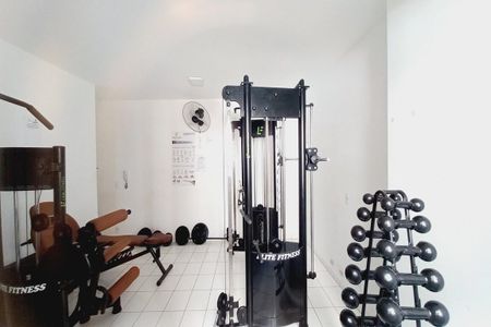 Apartamento à venda com 64m², 2 quartos e 1 vaga Apartamento à venda com 64m², 2 quartos e 1 vagaÁrea comum - Academia