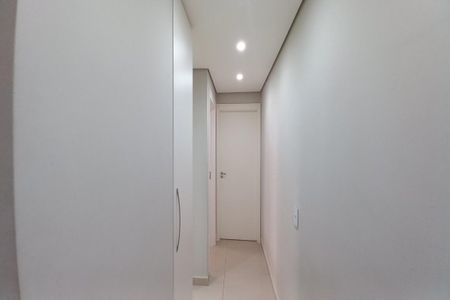 Apartamento à venda com 64m², 2 quartos e 1 vaga Apartamento à venda com 64m², 2 quartos e 1 vagaCorredor