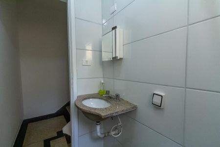 Casa para alugar com 80m², 2 quartos e 1 vagaBanheiro
