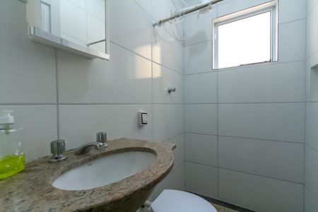 Casa para alugar com 80m², 2 quartos e 1 vagaBanheiro