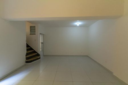 Sala de casa para alugar com 2 quartos, 80m² em Nova Petrópolis, São Bernardo do Campo