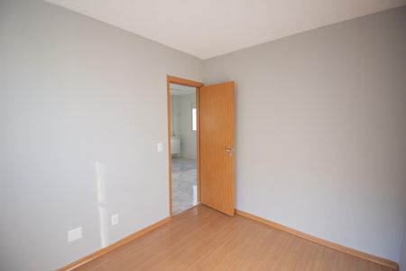 Apartamento à venda com 42m², 2 quartos e 1 vagaQuarto 2