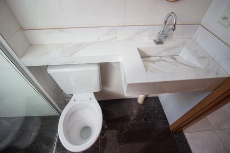 Apartamento à venda com 42m², 2 quartos e 1 vagaBanheiro Social