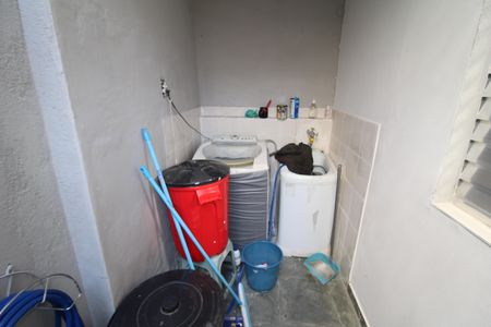 Casa à venda com 140m², 2 quartos e 2 vagasÁrea de Serviço