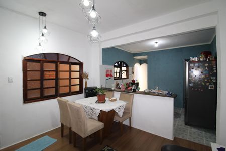 Sala de casa à venda com 2 quartos, 140m² em Vila Diva, São Paulo