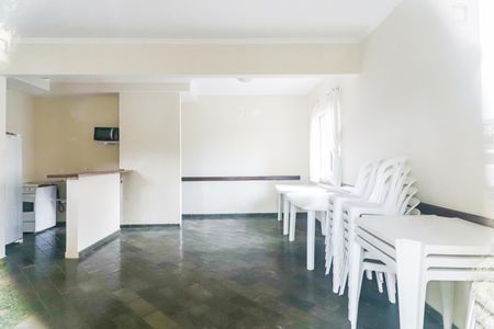 Apartamento para alugar com 65m², 3 quartos e 1 vaga Apartamento para alugar com 65m², 3 quartos e 1 vagaÁrea comum - Salão de festas