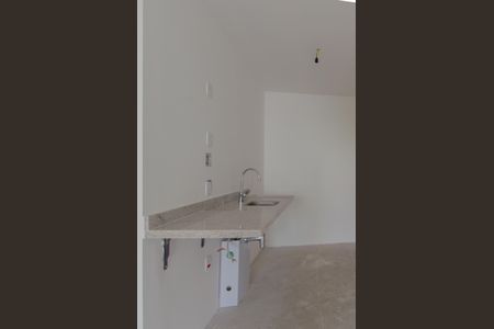 Studio à venda com 34m², 1 quarto e sem vaga Studio à venda com 34m², 1 quarto e sem vagaCozinha
