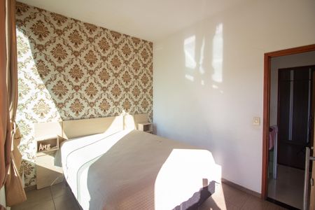 Casa à venda com 130m², 3 quartos e 2 vagas Casa à venda com 130m², 3 quartos e 2 vagas Suíte