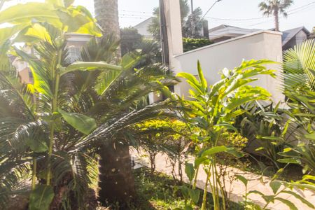 Casa de condomínio à venda com 573m², 4 quartos e 4 vagas Casa de condomínio à venda com 573m², 4 quartos e 4 vagasVista Sala