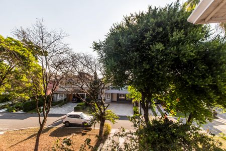 Casa de condomínio à venda com 573m², 4 quartos e 4 vagas Casa de condomínio à venda com 573m², 4 quartos e 4 vagasVista da Suíte