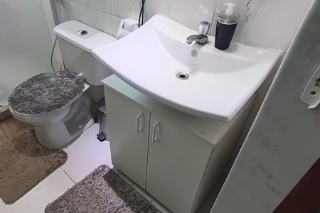 Casa de condomínio à venda com 375m², 4 quartos e 4 vagas Casa de condomínio à venda com 375m², 4 quartos e 4 vagasBanheiro da Suíte 3