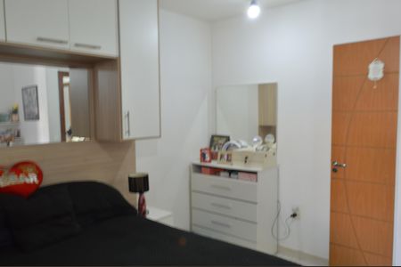 Casa de condomínio à venda com 375m², 4 quartos e 4 vagas Casa de condomínio à venda com 375m², 4 quartos e 4 vagasSuíte 1