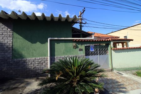 Casa à venda com 150m², 1 quarto e 2 vagasFachada da casa