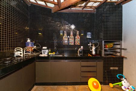 Apartamento à venda com 150m², 3 quartos e 2 vagasQuintal