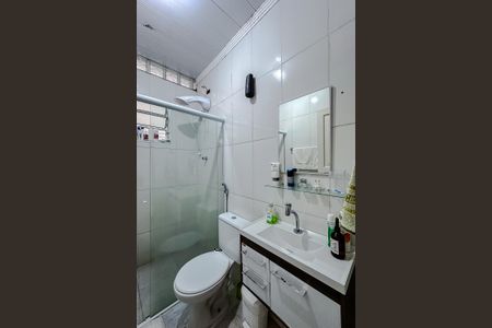 Casa à venda com 125m², 2 quartos e 2 vagasBanheiro