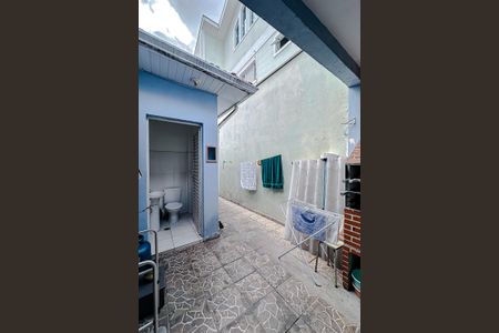 Casa à venda com 125m², 2 quartos e 2 vagasÁrea externa