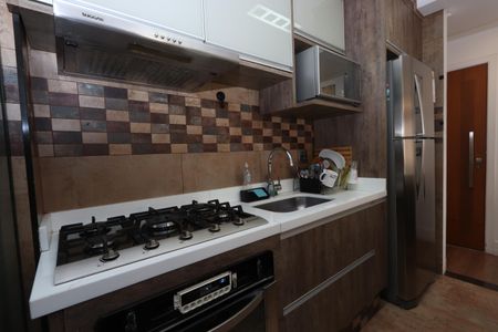 Apartamento à venda com 75m², 2 quartos e 2 vagasCozinha