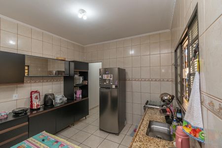 Casa para alugar com 125m², 2 quartos e 2 vagasCozinha