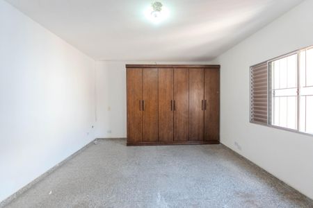Apartamento para alugar com 210m², 2 quartos e sem vagaQuarto 2
