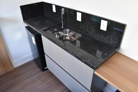 Stúdio de kitnet/studio para alugar com 1 quarto, 20m² em Mossunguê, Curitiba