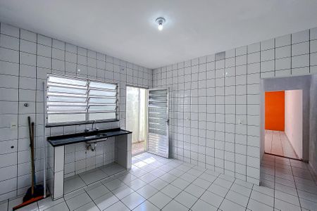 Casa à venda com 190m², 4 quartos e 1 vaga Casa à venda com 190m², 4 quartos e 1 vagaCozinha