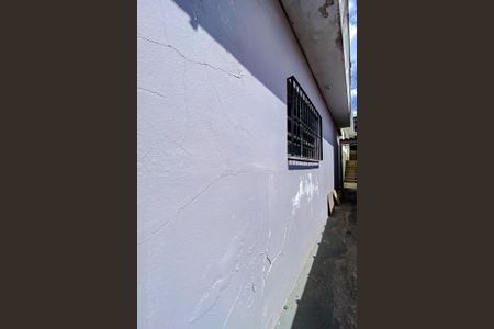 Casa à venda com 190m², 4 quartos e 1 vaga Casa à venda com 190m², 4 quartos e 1 vagaÁrea externa