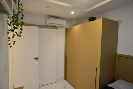 Apartamento à venda com 135m², 2 quartos e 3 vagasSuíte 1