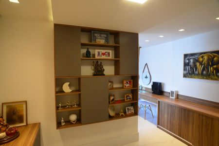 Apartamento à venda com 135m², 2 quartos e 3 vagasSuíte 2