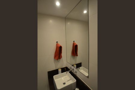 Apartamento à venda com 135m², 2 quartos e 3 vagasBanheiro Suíte 1