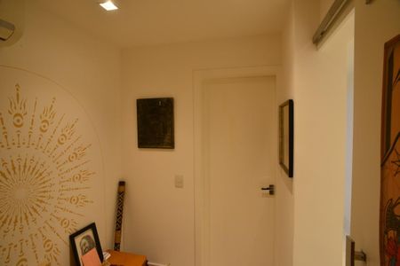 Apartamento à venda com 135m², 2 quartos e 3 vagasQuarto