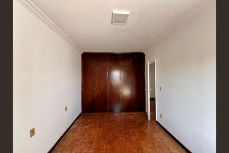 Apartamento à venda com 103m², 2 quartos e 1 vagaQuarto 2