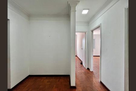 Corredor de apartamento à venda com 2 quartos, 103m² em Chácara da Barra, Campinas