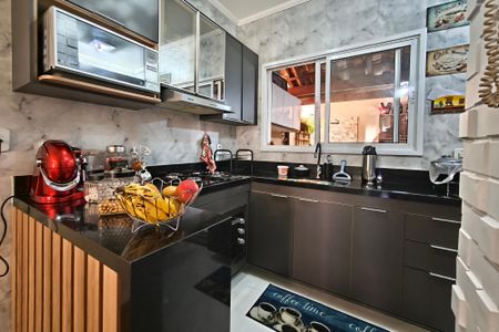 Casa de condomínio à venda com 65m², 2 quartos e 2 vagasCozinha