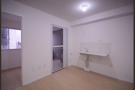 Sala/Cozinha de apartamento para alugar com 2 quartos, 31m² em Vila Santo Estefano, São Paulo
