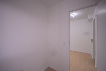 Quarto 1 de apartamento para alugar com 2 quartos, 31m² em Vila Santo Estefano, São Paulo