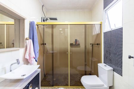 Casa à venda com 254m², 3 quartos e 3 vagas Casa à venda com 254m², 3 quartos e 3 vagasBanheiro da Suíte 2