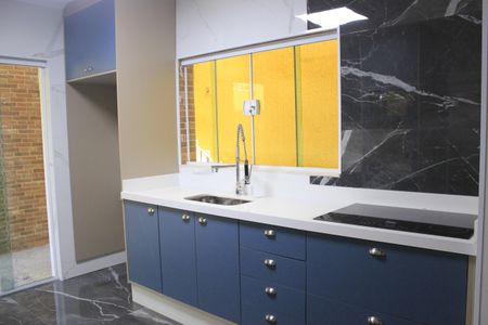 Casa à venda com 350m², 5 quartos e 3 vagasCozinha