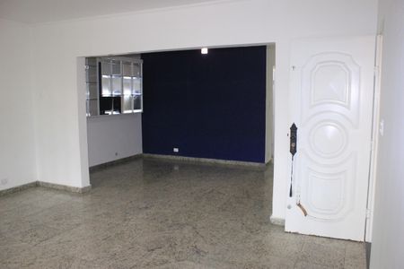 Casa à venda com 350m², 5 quartos e 3 vagasSala