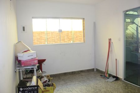 Casa à venda com 350m², 5 quartos e 3 vagasEscritório