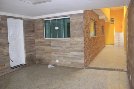 Casa à venda com 350m², 5 quartos e 3 vagasQuintal