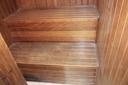 Casa à venda com 350m², 5 quartos e 3 vagasSauna