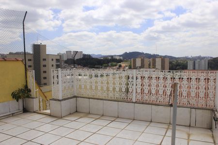 Casa à venda com 350m², 5 quartos e 3 vagasTerraço