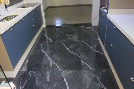 Casa à venda com 350m², 5 quartos e 3 vagasCozinha