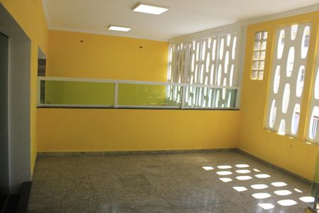 Casa à venda com 350m², 5 quartos e 3 vagasVaranda da Sala