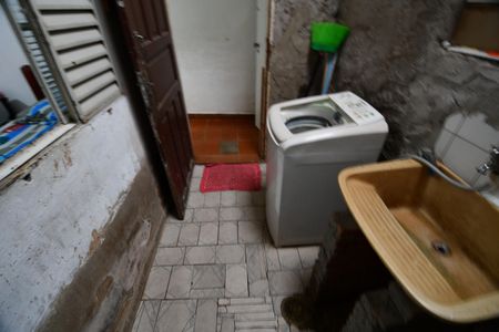 Casa à venda com 250m², 3 quartos e 2 vagasÁrea de Serviço