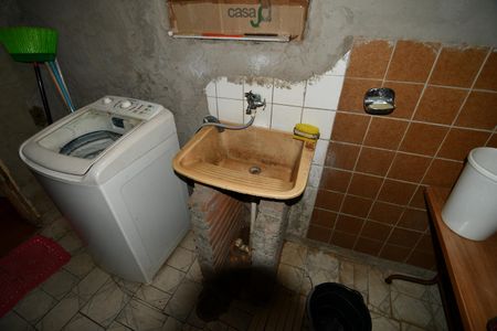 Casa à venda com 250m², 3 quartos e 2 vagasÁrea de Serviço