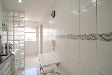 Apartamento para alugar com 82m², 2 quartos e 1 vagaCozinha